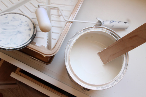 New Nursery Built-In Bookshelves | Painting & Caulking | PepperDesignBlog.com