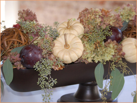 A few Thanksgiving centerpieces to mull over as you plan for the special