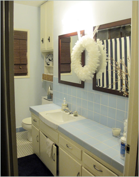 Feather Mirror, bathroom, Christmas