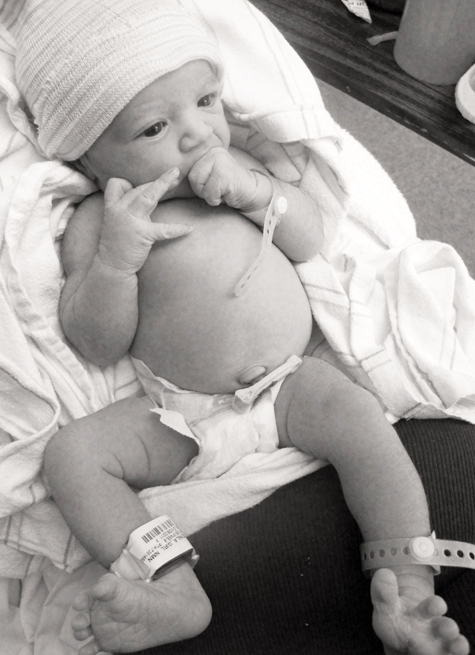 olivia_bodyshots3_bw_day1_475px_2