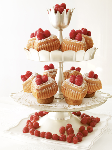 Original File Name: 4126-Driscole-Vday_Muffins-010.tif Valentine's Day Love Bites Desserts