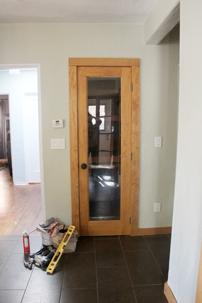 kitchen_pantry_doorinstalled_400