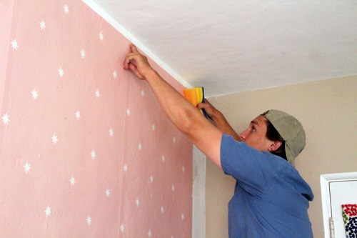 Tips for Hanging Wallpaper | PepperDesignBlog.com