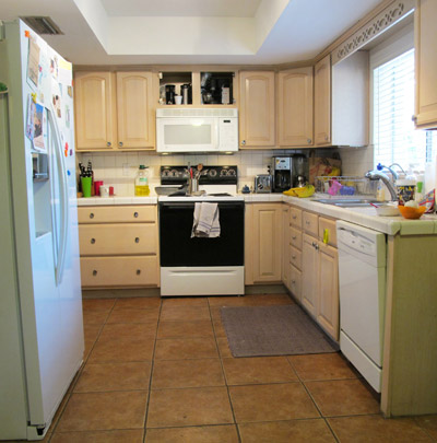 A Mama Collective Guest Post | Kitchen Transformation | PepperDesignBlog.com