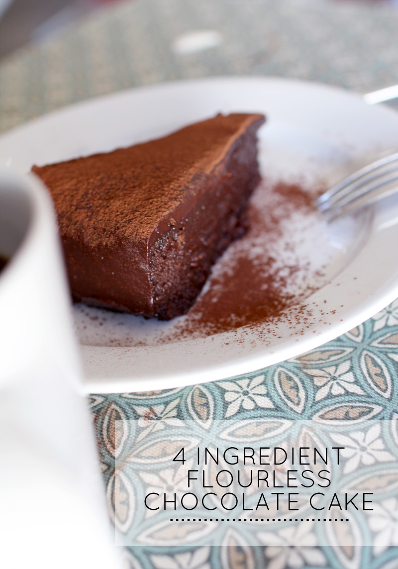 4 Ingredient Flourless & Gooey Chocolate Cake | PepperDesignBlog.com