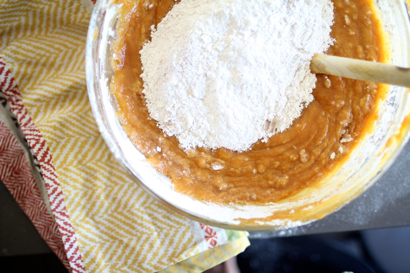 Best Pumpkin Bread (with chocolate chips) Recipe | PepperDesignBlog.com