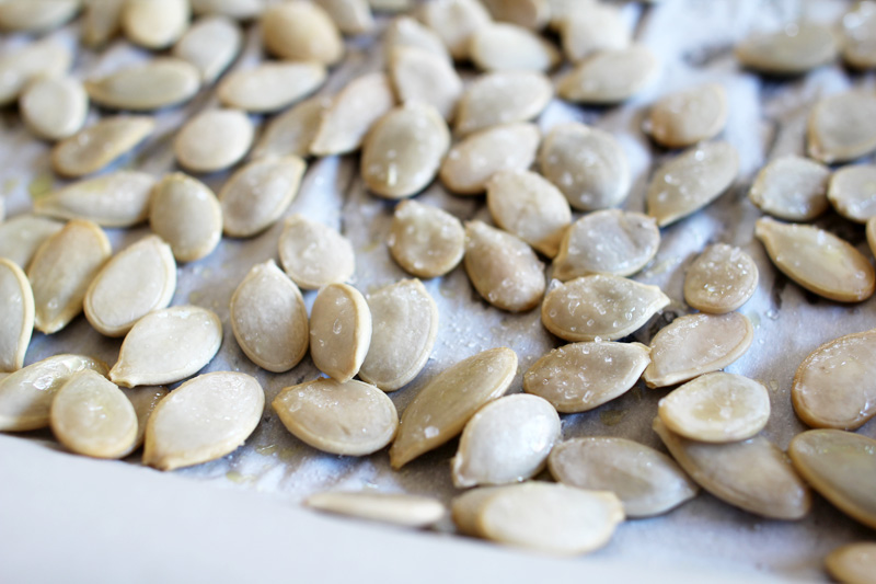 Roasted Pumpkin Seeds - 3 Ways | PepperDesignBlog.com