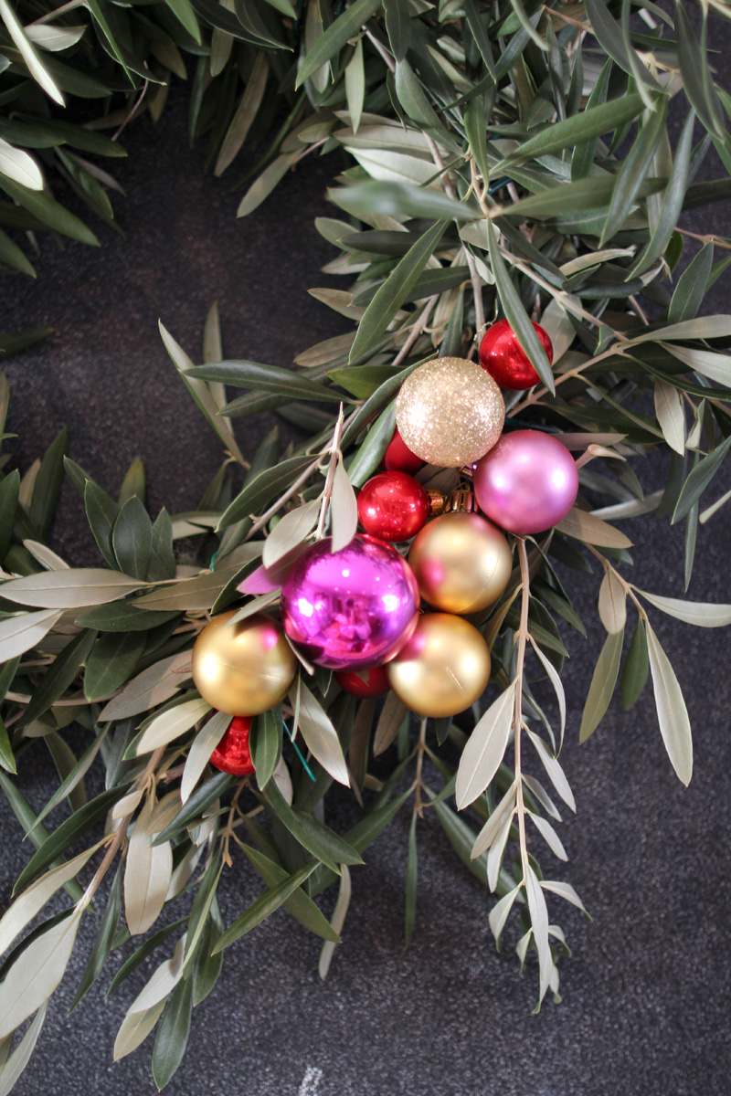 DIY Olive Branch Wreath | PepperDesignBlog.com