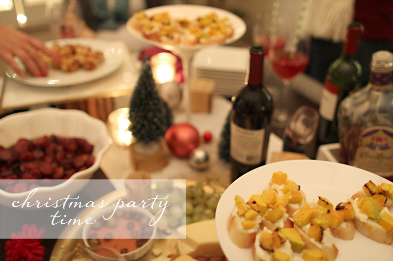 Our Home for the Holidays | Christmas Party 2014 | PepperDesignBlog.com