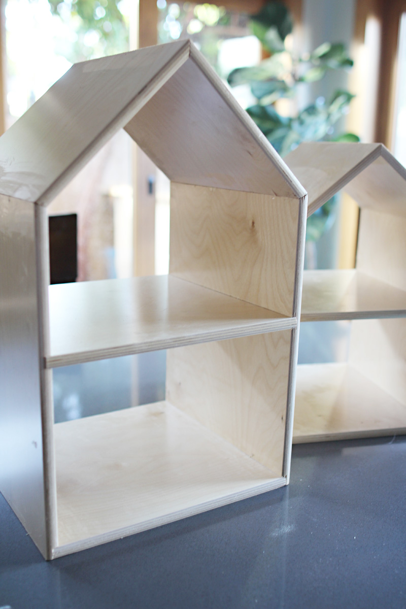 Handmade Wooden Dollhouse | PepperDesignBlog.com