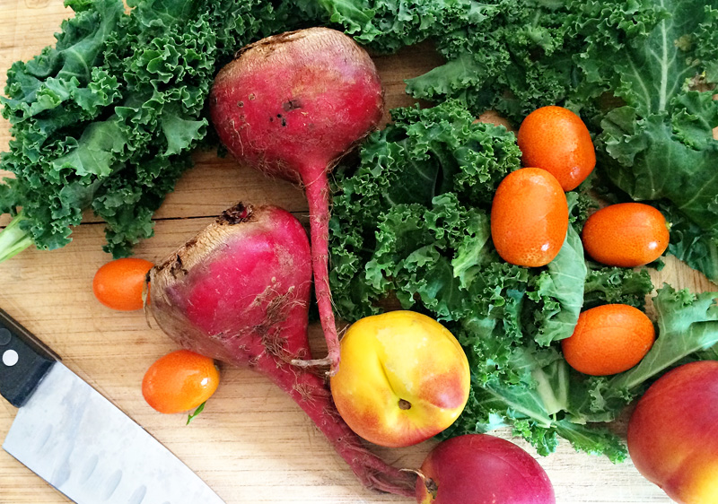 Kale, Kumquat, Beet & Nectarine Farmer's Market Salad | PepperDesignBlog.com