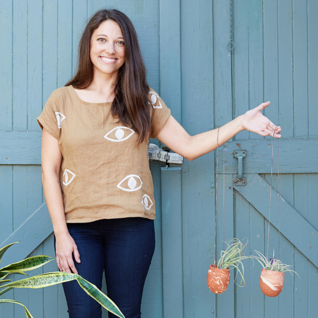 The Crafter's Box | Emily Reinhardt, Marbled Clay Hanging Planters